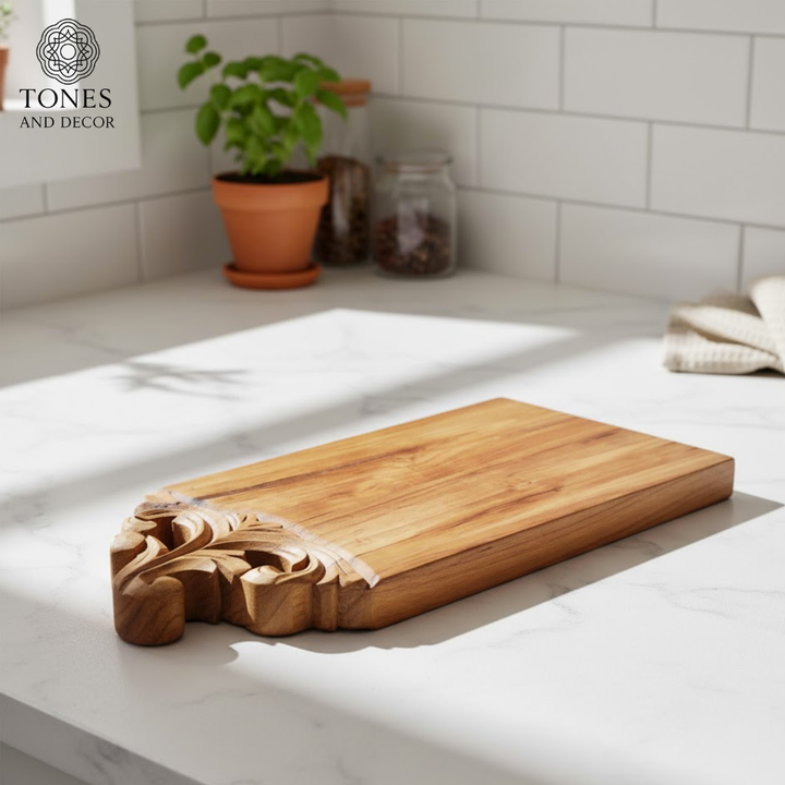 Handcrafted Royal Carved Wooden Chopping & Serving Board – 41 × 19 cm