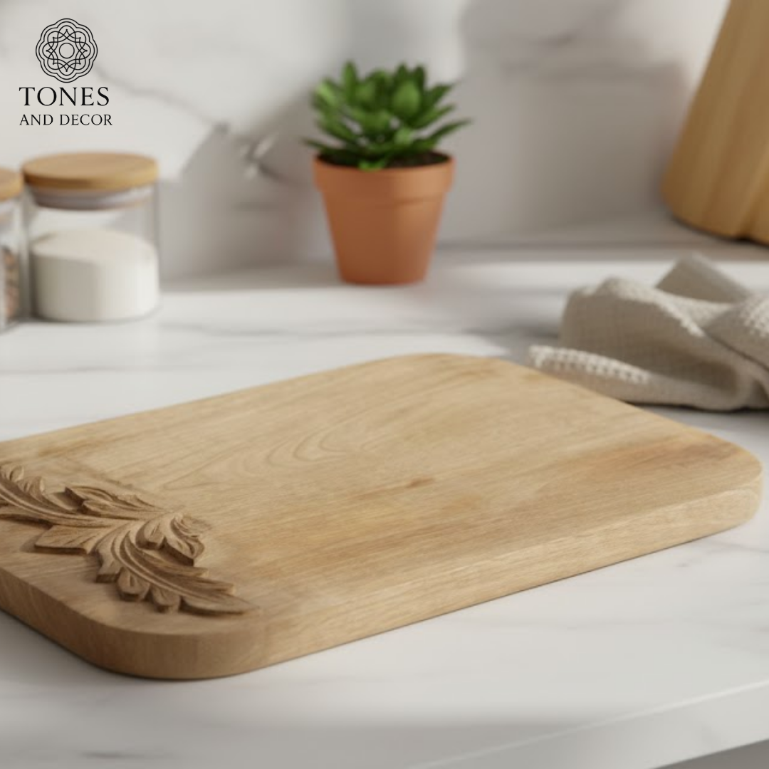 Handcrafted Floral-Carved Wooden Chopping & Serving Board – 35.5 × 24.7 cm