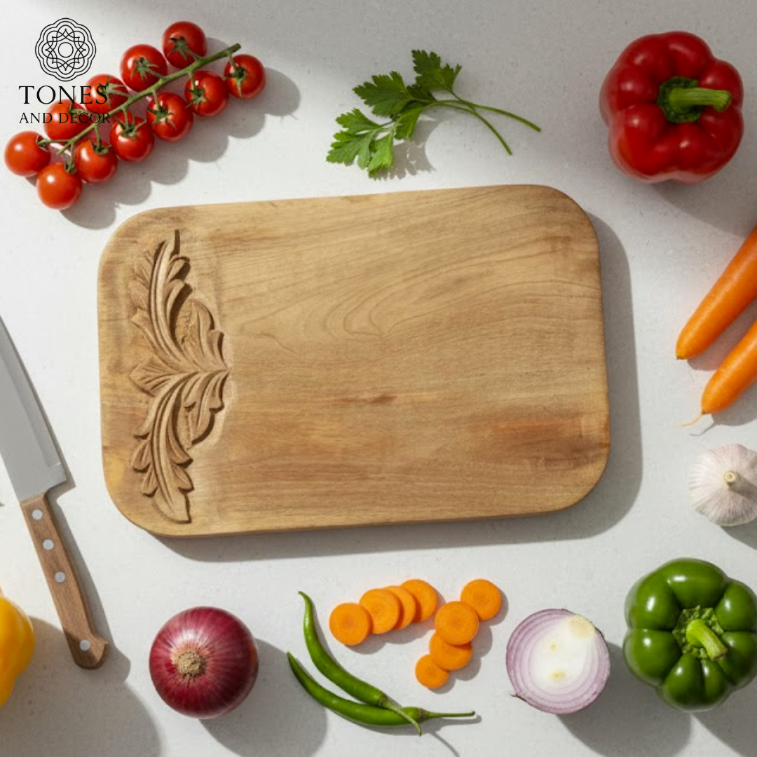 Handcrafted Floral-Carved Wooden Chopping & Serving Board – 35.5 × 24.7 cm