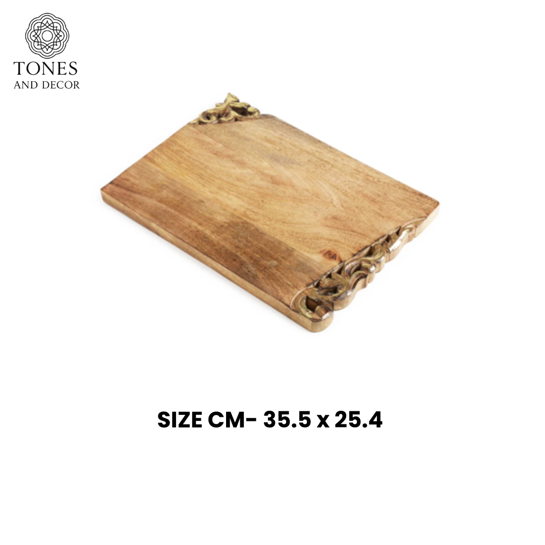 Ornate Edge Handcrafted Wooden Cutting & Serving Board – 35.5 × 25.4 cm