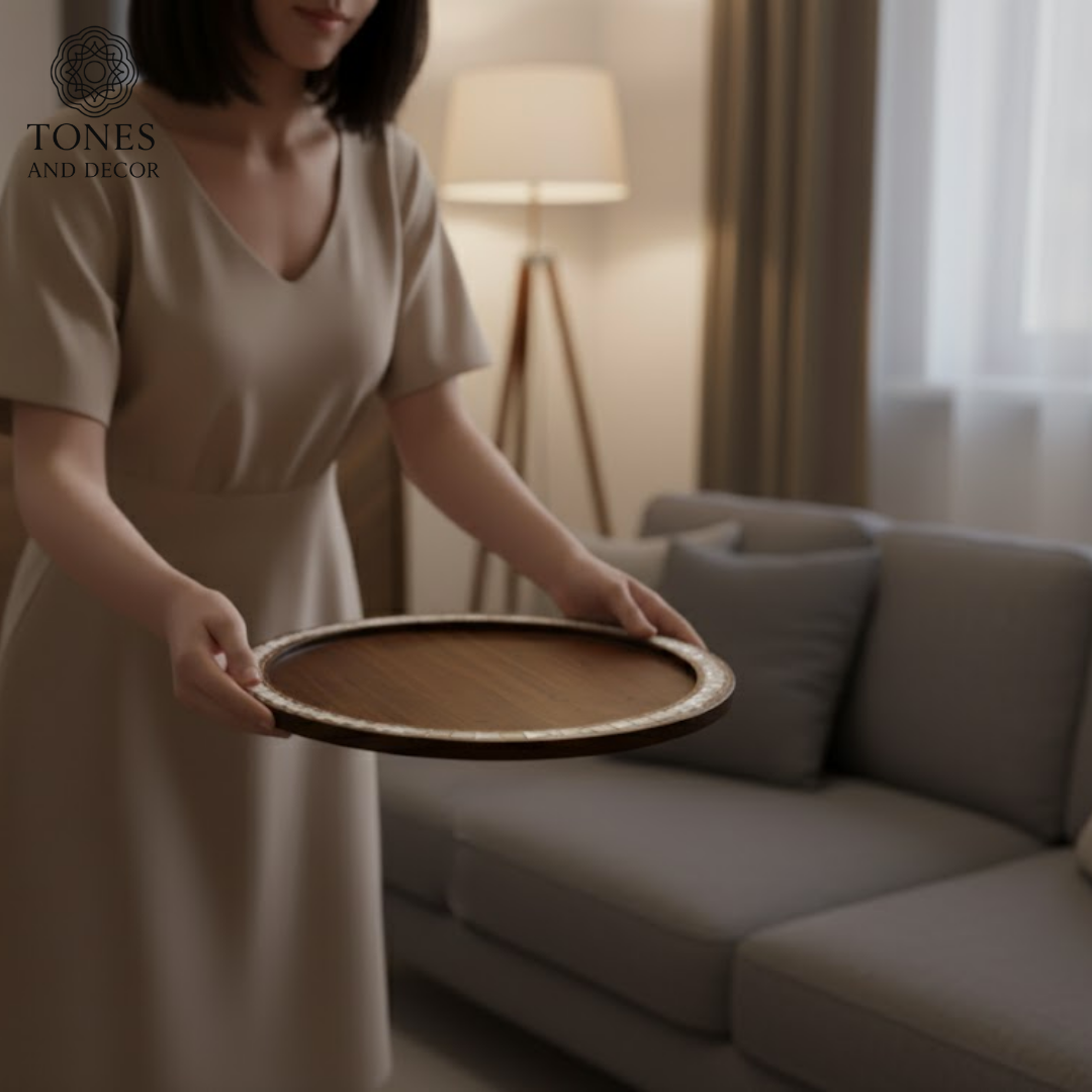 Handcrafted Mango Wood Round Decorative Plate