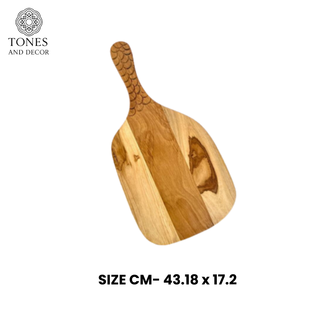 Handcrafted Engraved-Handle Wooden Chopping & Serving Board – 43.18 × 17.2 cm