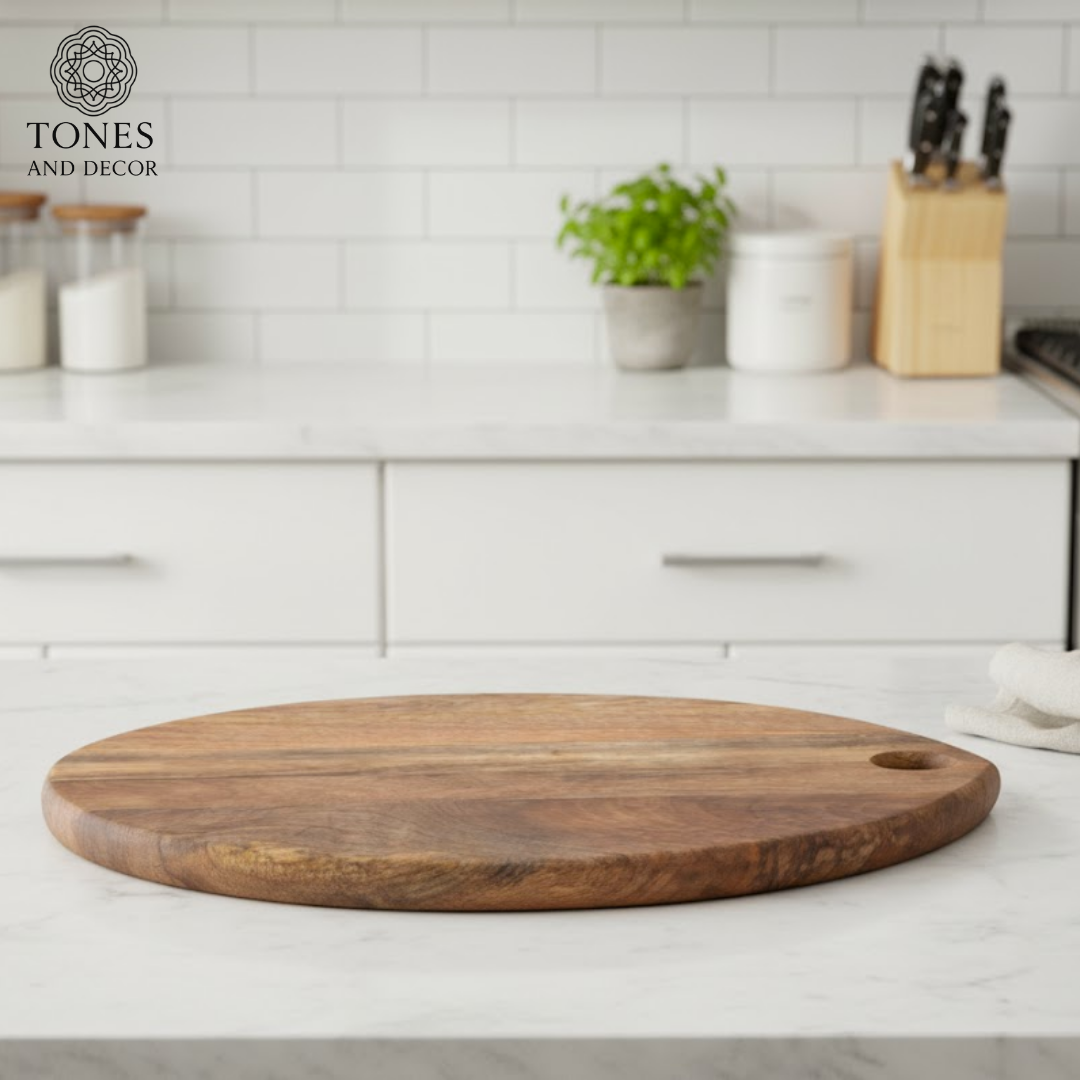 Handcrafted Leaf-Shaped Wooden Chopping & Serving Board – 40 × 35 cm